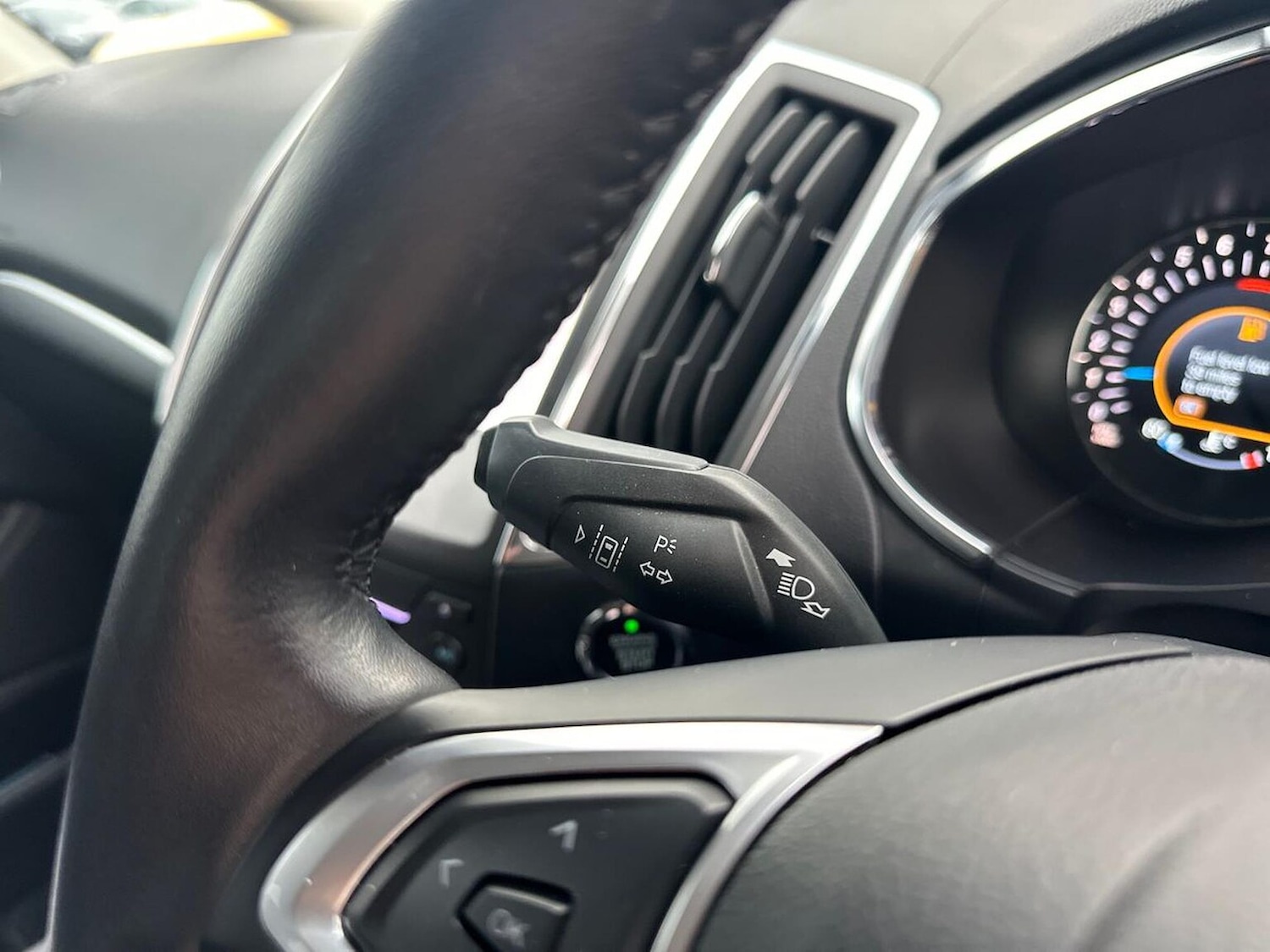 Used Ford Galaxy 2024 for sale - 76490830: Photo 28