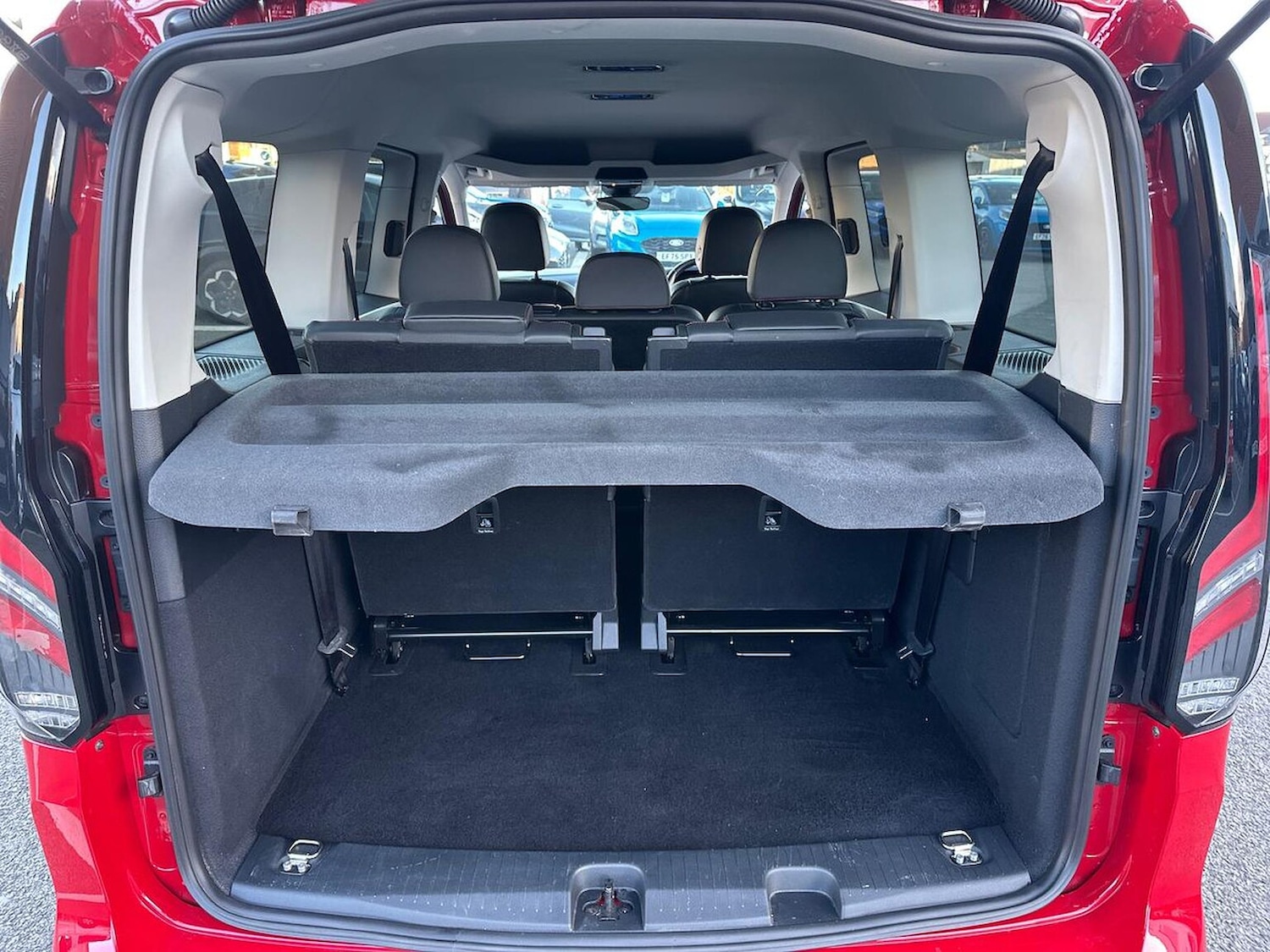 Used Ford Tourneo Connect 2024 for sale - 77073197: Photo 19