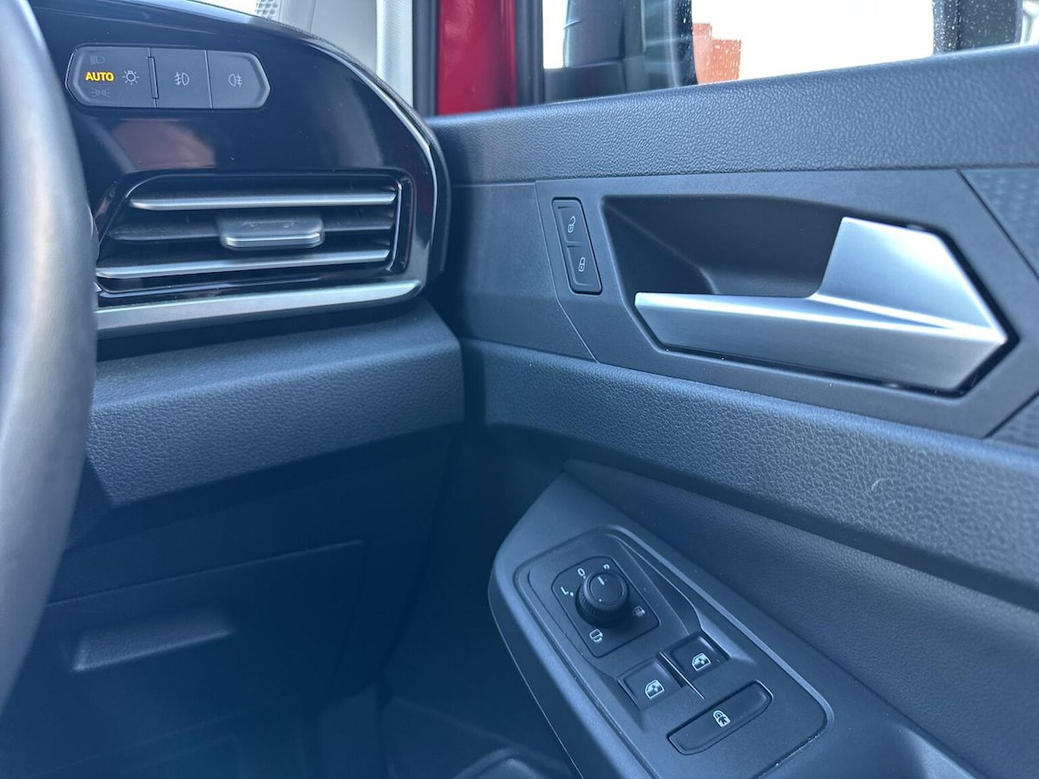 Used Ford Tourneo Connect 2024 for sale - 77073197: Photo 32