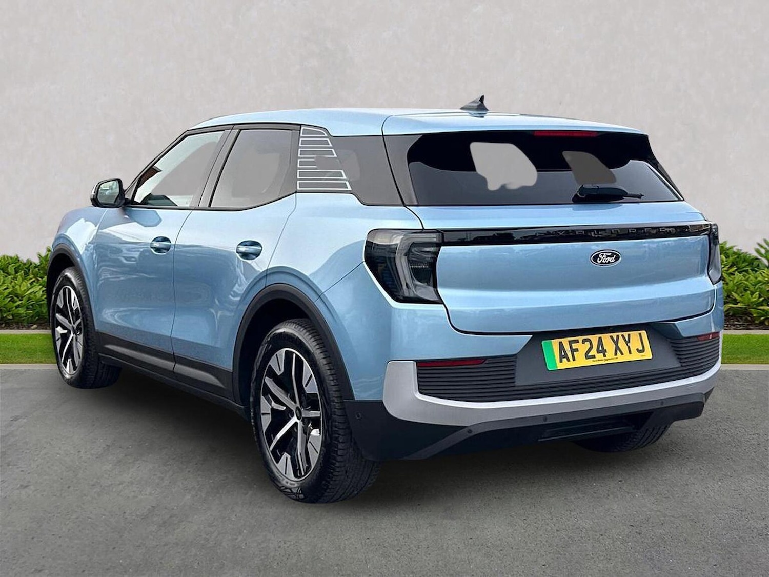 Used Ford Explorer 2024 for sale - 76418229: Photo 2