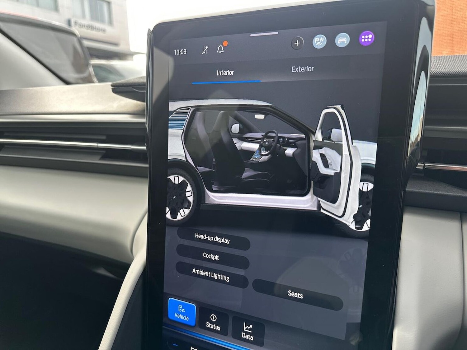 Used Ford Explorer 2024 for sale - 76418229: Photo 34