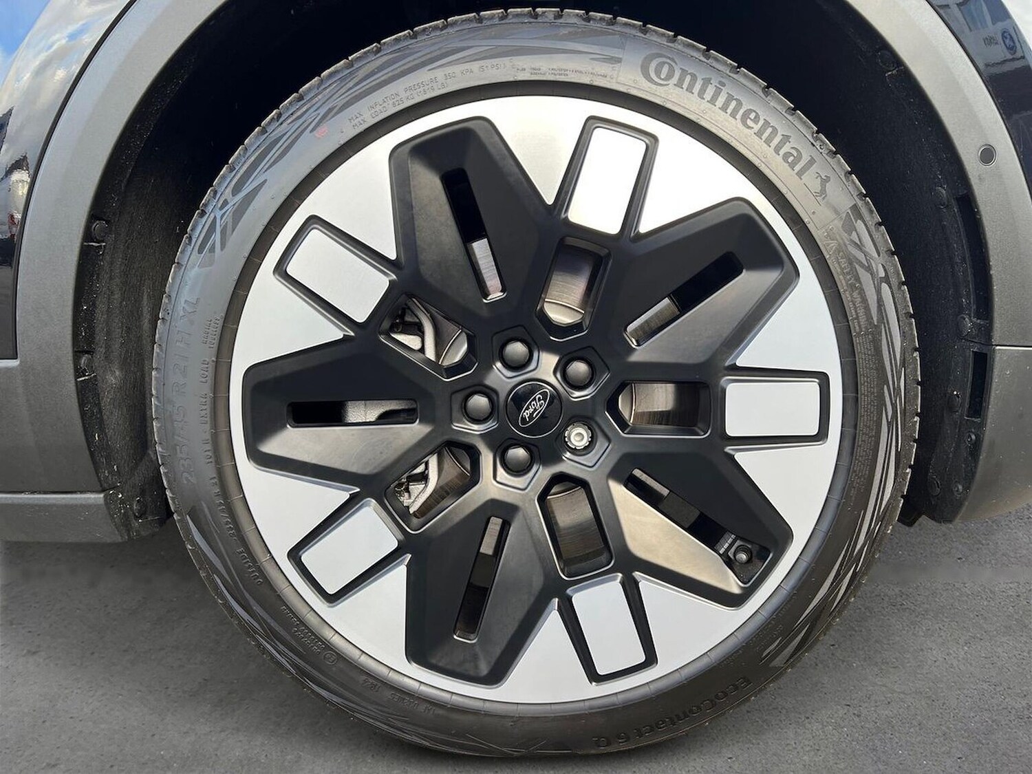 Used Ford Explorer 2024 for sale - 77489069: Photo 6