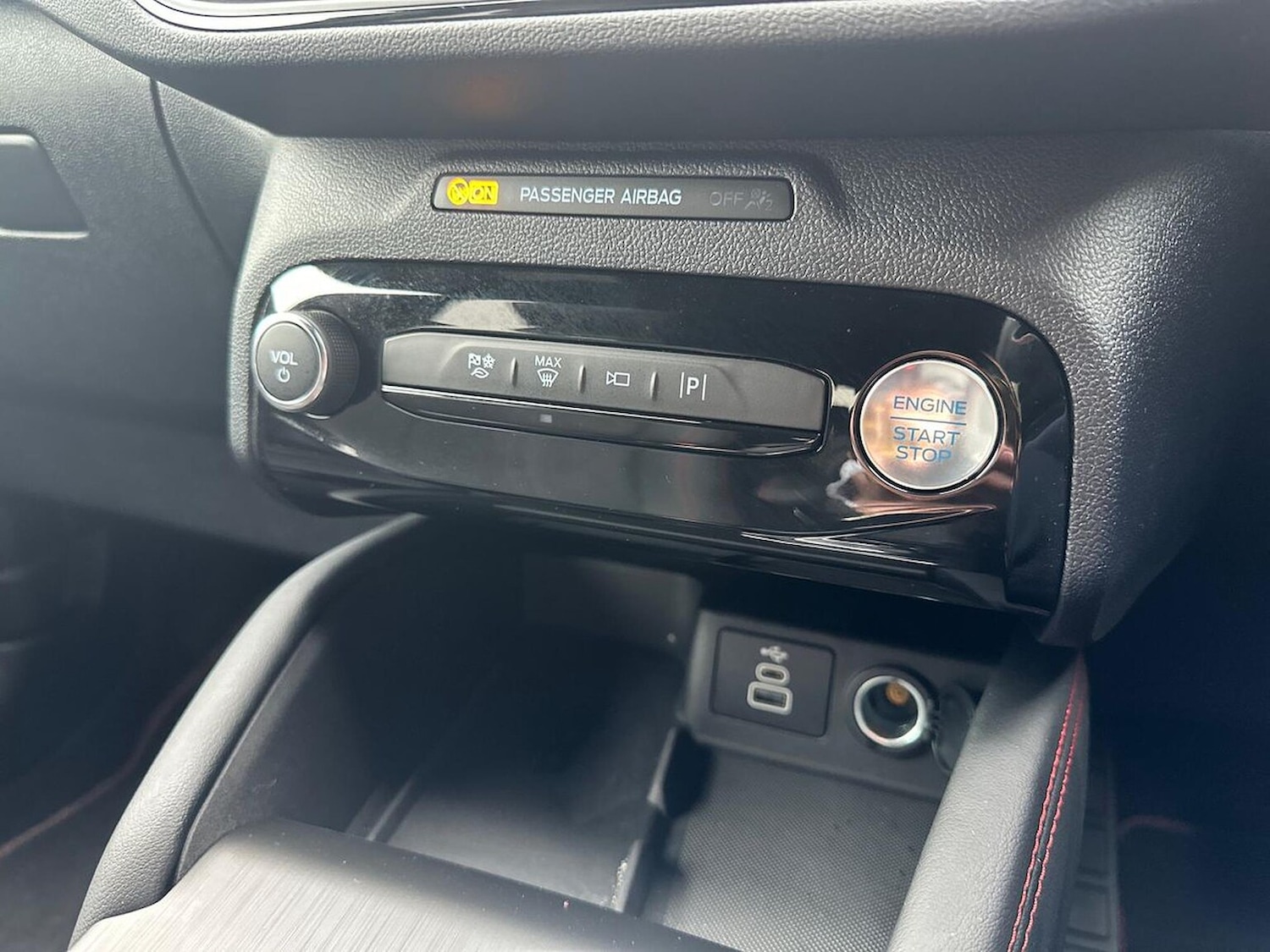 Used Ford Kuga 2024 for sale - 76382631: Photo 12