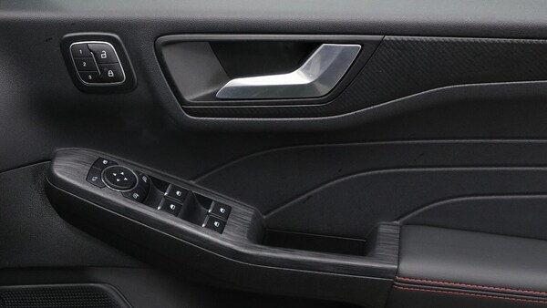 Used Ford Kuga 2024 for sale - 75750072: Photo 24