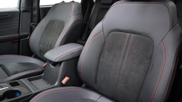 Used Ford Kuga 2024 for sale - 75639805: Photo 9