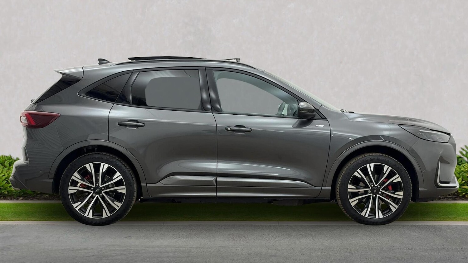 Used Ford Kuga 2025 for sale - 78132683: Photo 3