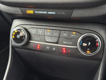 Used Ford Fiesta 2022 for sale - 76627967: Photo