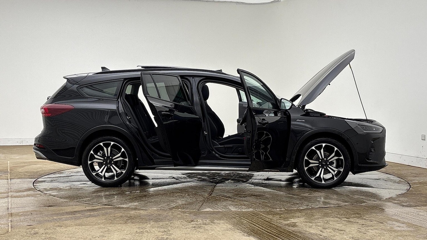 Used Ford Focus 2025 for sale - 78106309: Photo 11