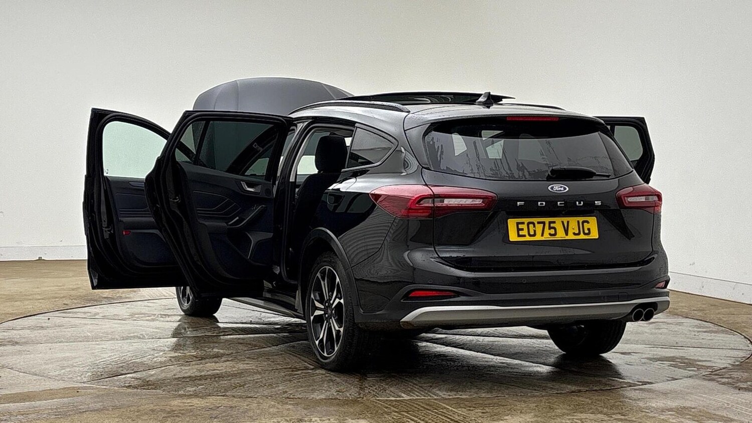 Used Ford Focus 2025 for sale - 78106309: Photo 8