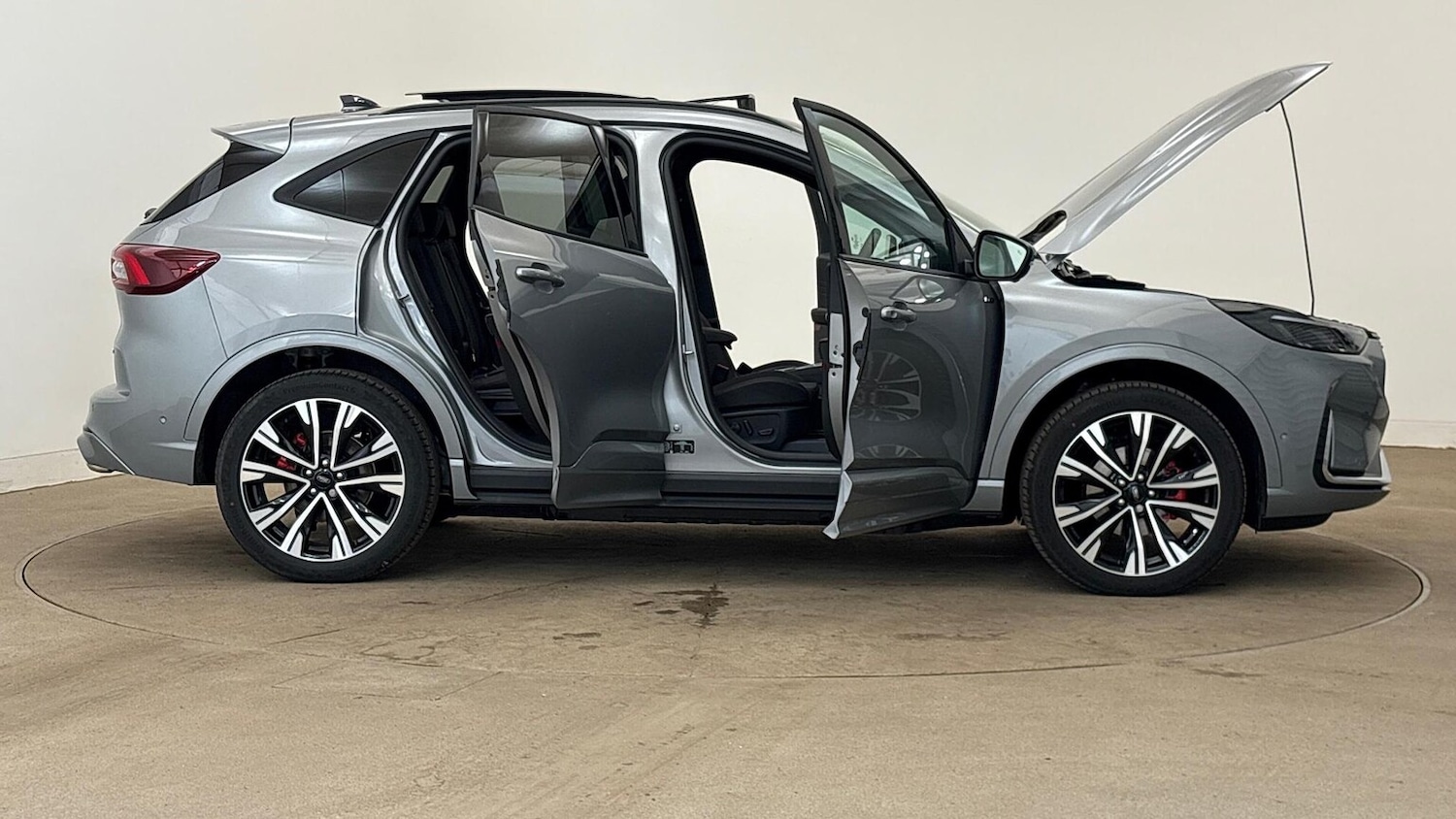 Used Ford Kuga 2025 for sale - 76637667: Photo 27