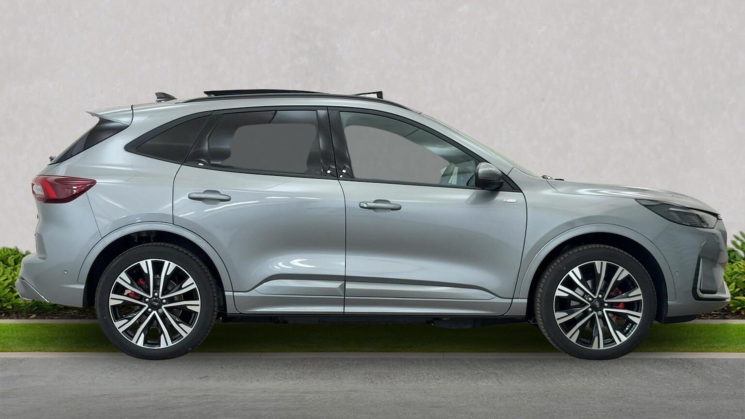 Used Ford Kuga 2025 for sale - 76637667: Photo 3