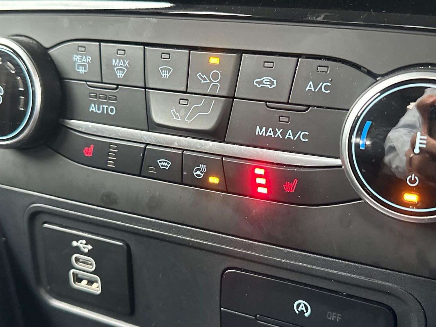 Used Ford Ecosport 2023 for sale - 76403427: Photo 32