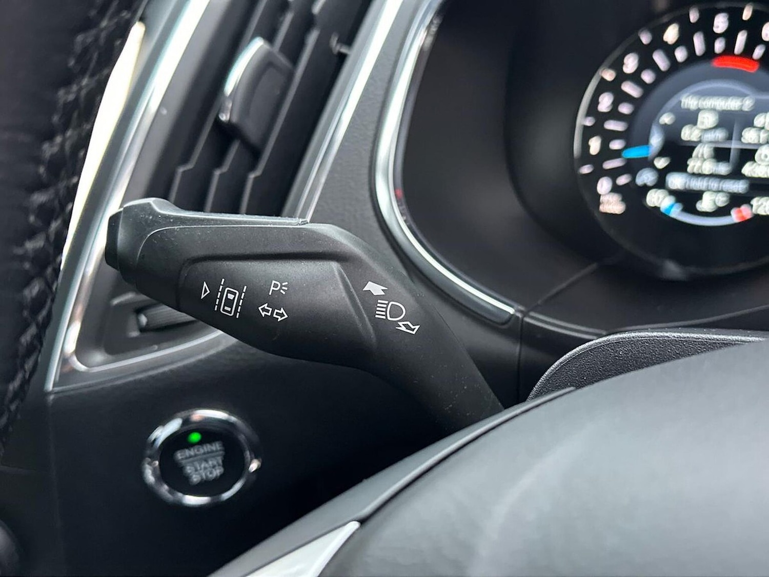 Used Ford Galaxy 2021 for sale - 76725946: Photo 28