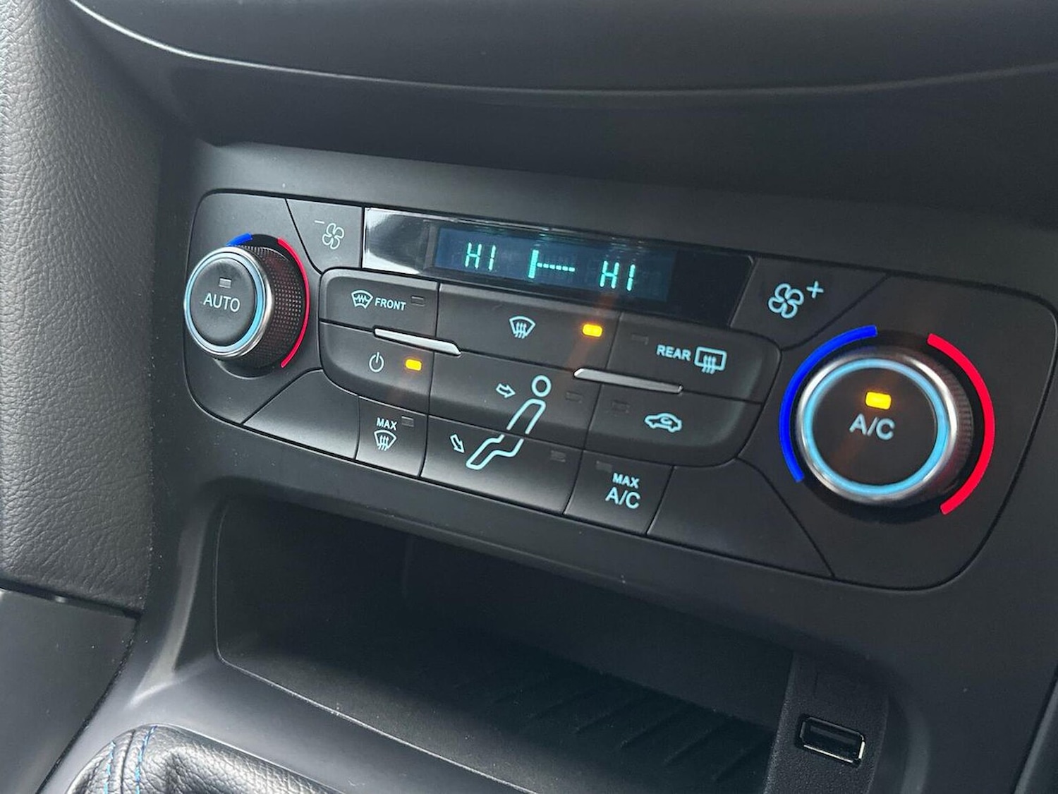 Used Ford Focus 2016 for sale - 77946073: Photo 12