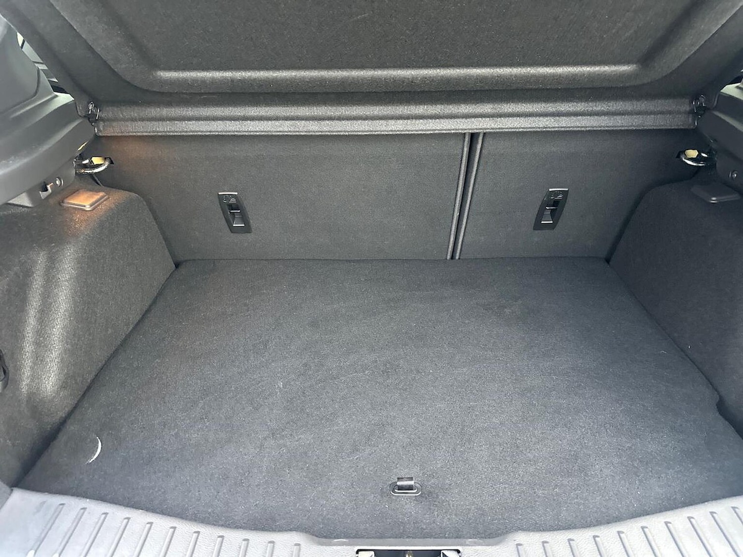 Used Ford Focus 2016 for sale - 77946073: Photo 17