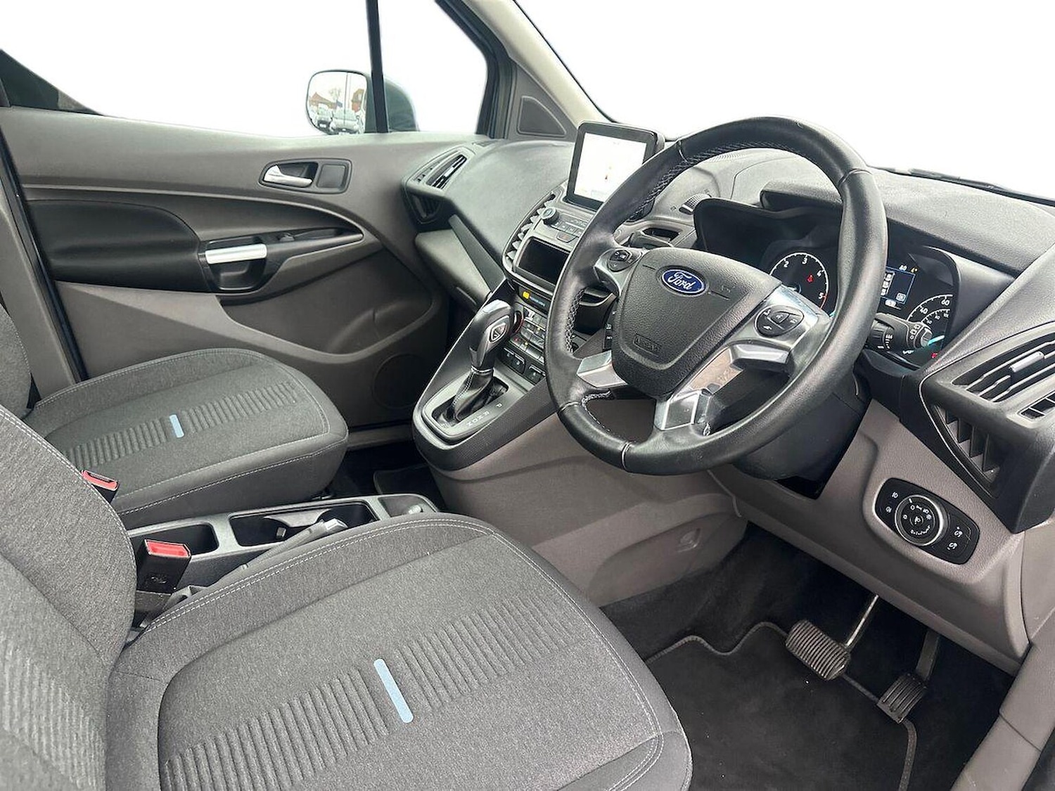Used Ford Grand Tourneo Connect 2022 for sale - 77489046: Photo 15