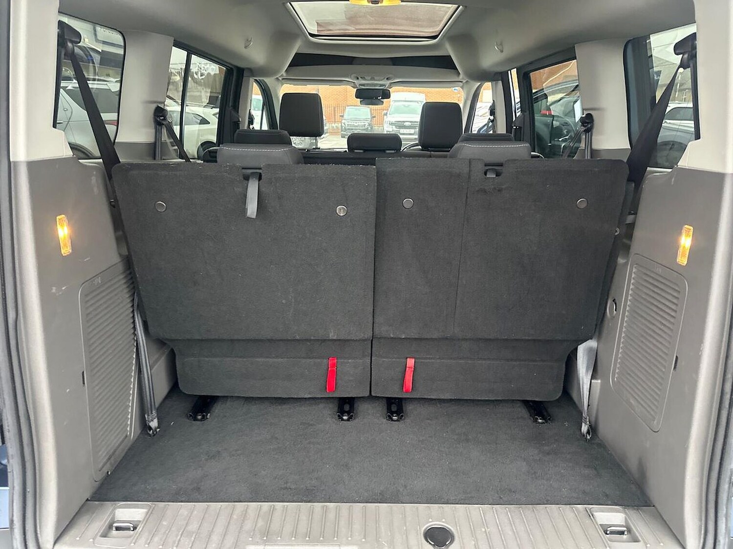 Used Ford Grand Tourneo Connect 2022 for sale - 77489046: Photo 17