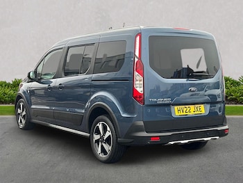 Used Ford Grand Tourneo Connect 2022 for sale - 77489046: Photo