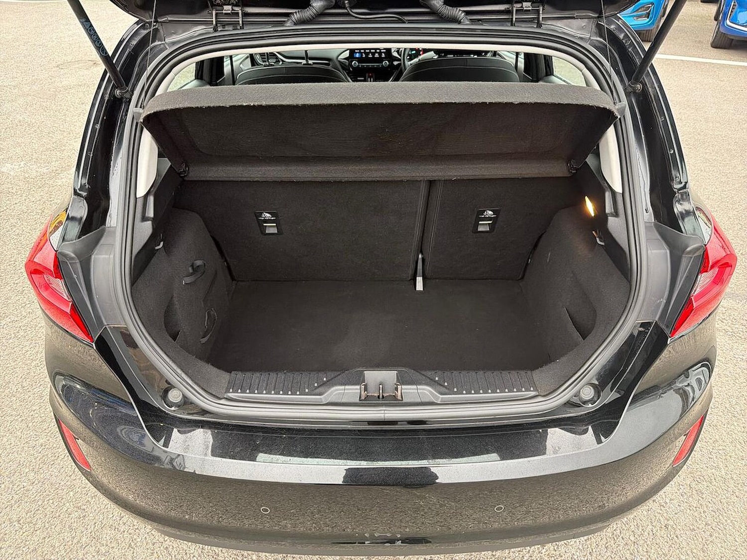 Used Ford Fiesta 2018 for sale - 76681734: Photo 17