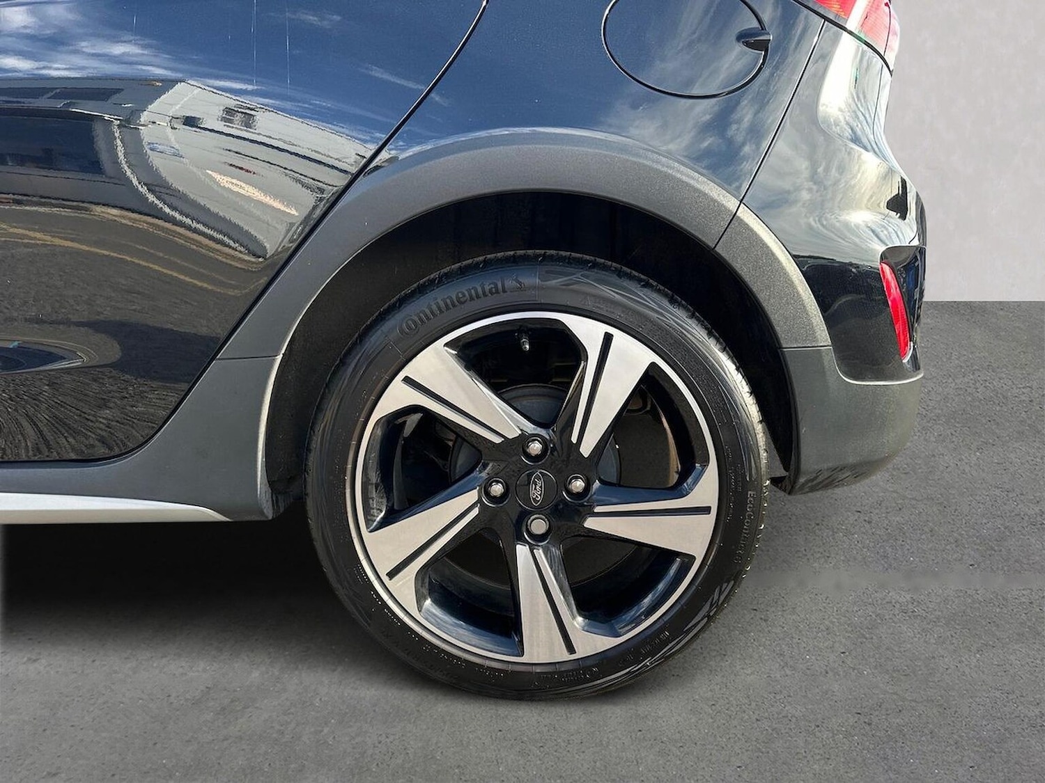 Used Ford Fiesta 2023 for sale - 76464696: Photo 6