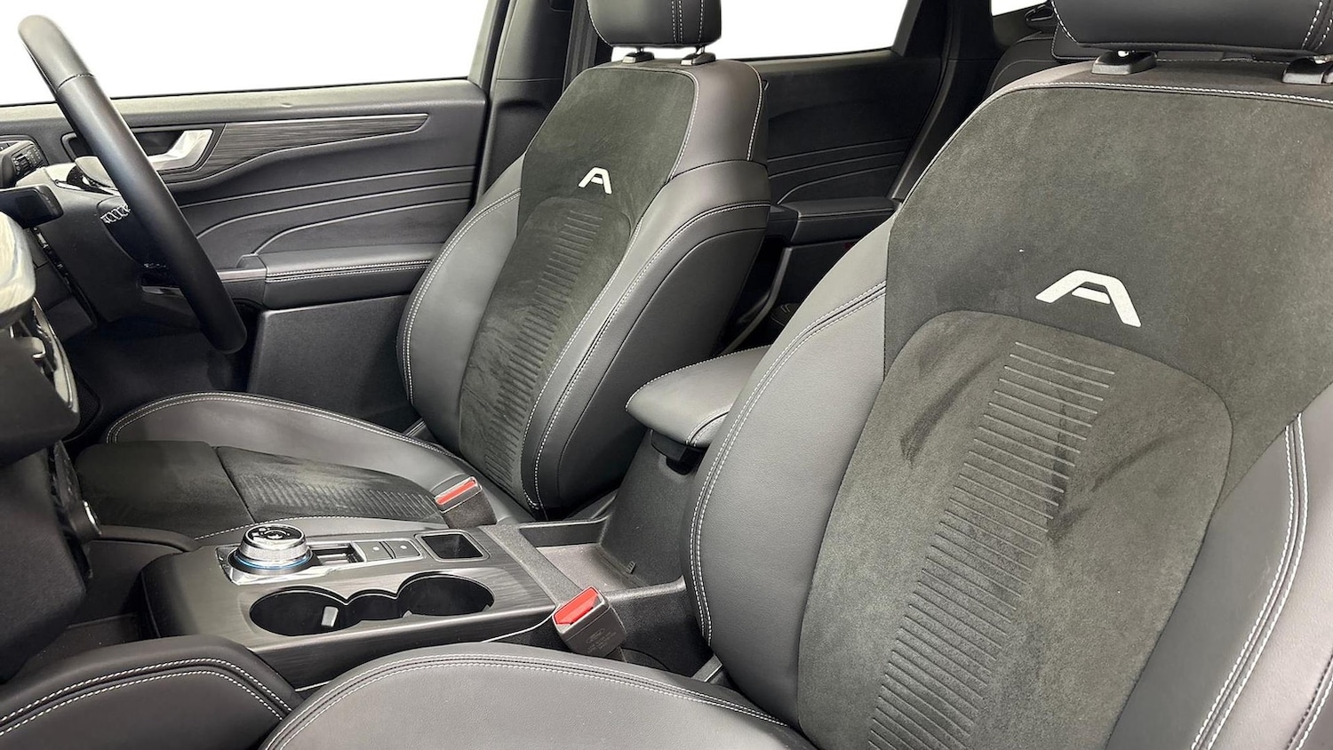 Used Ford Kuga 2025 for sale - 76591383: Photo 9