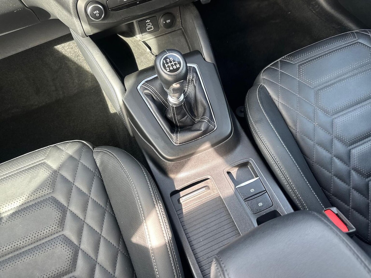 Used Ford Focus 2023 for sale - 78194885: Photo 15