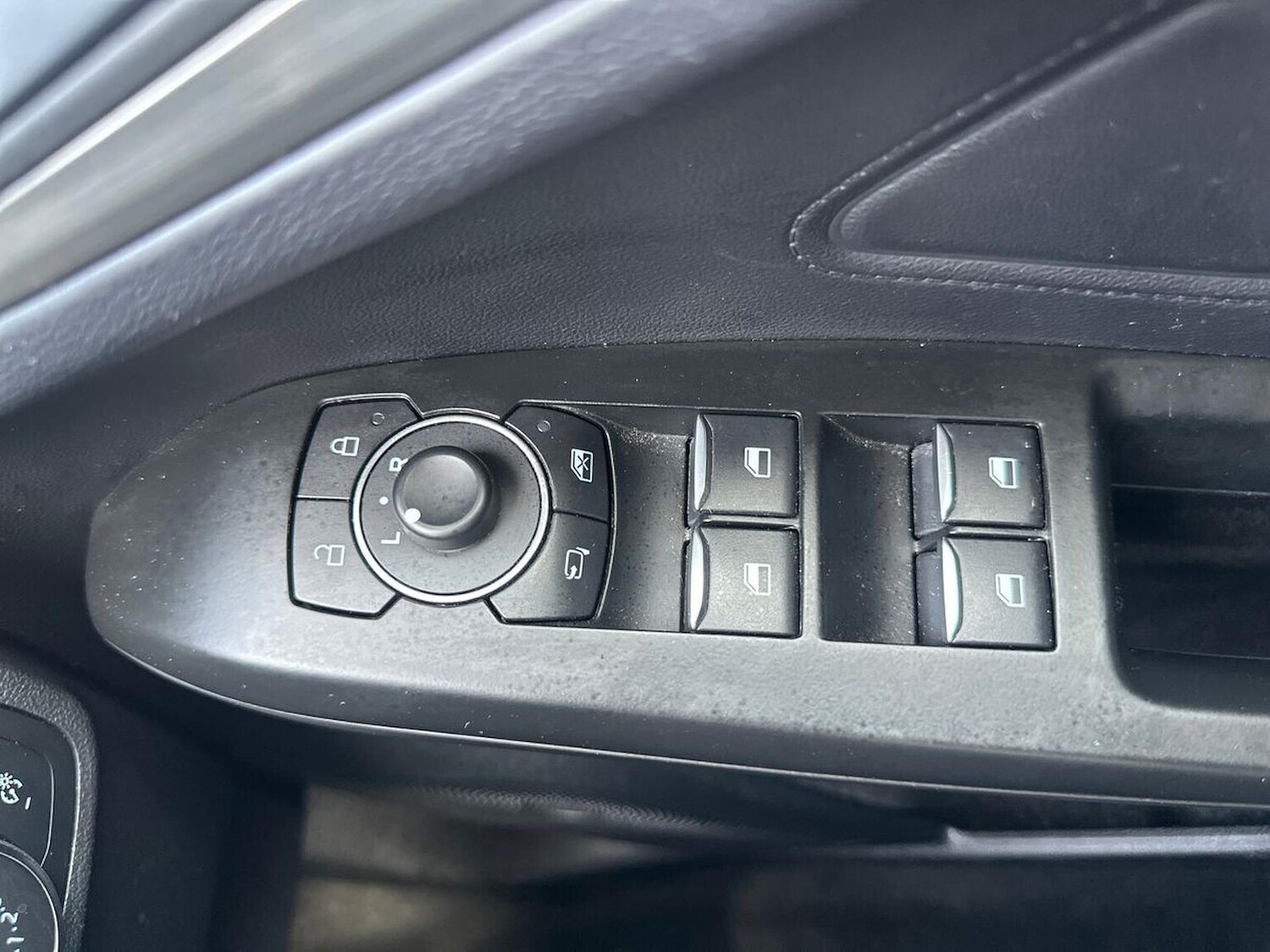 Used Ford Focus 2023 for sale - 78194885: Photo 23