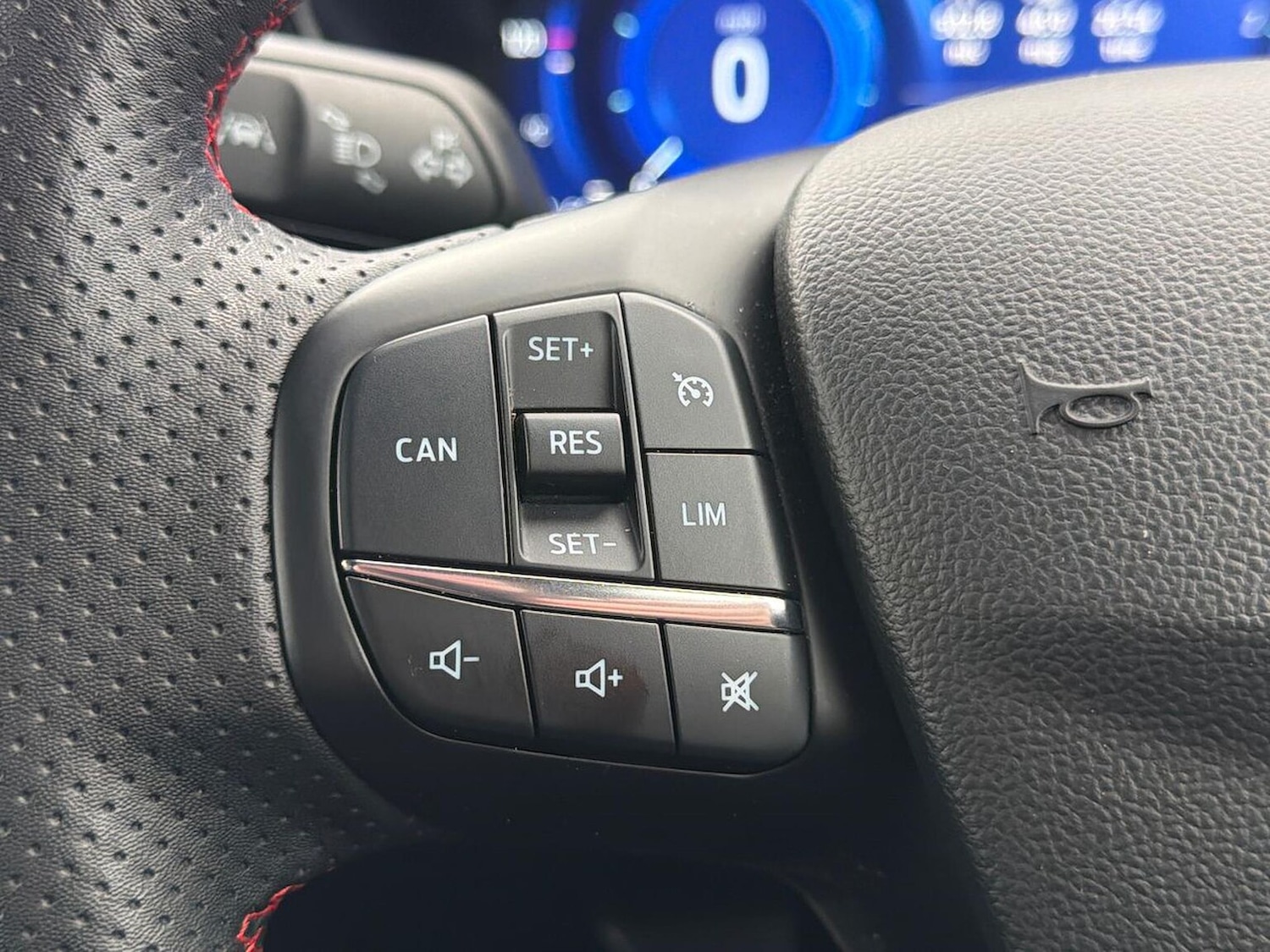 Used Ford Focus 2023 for sale - 76461842: Photo 26