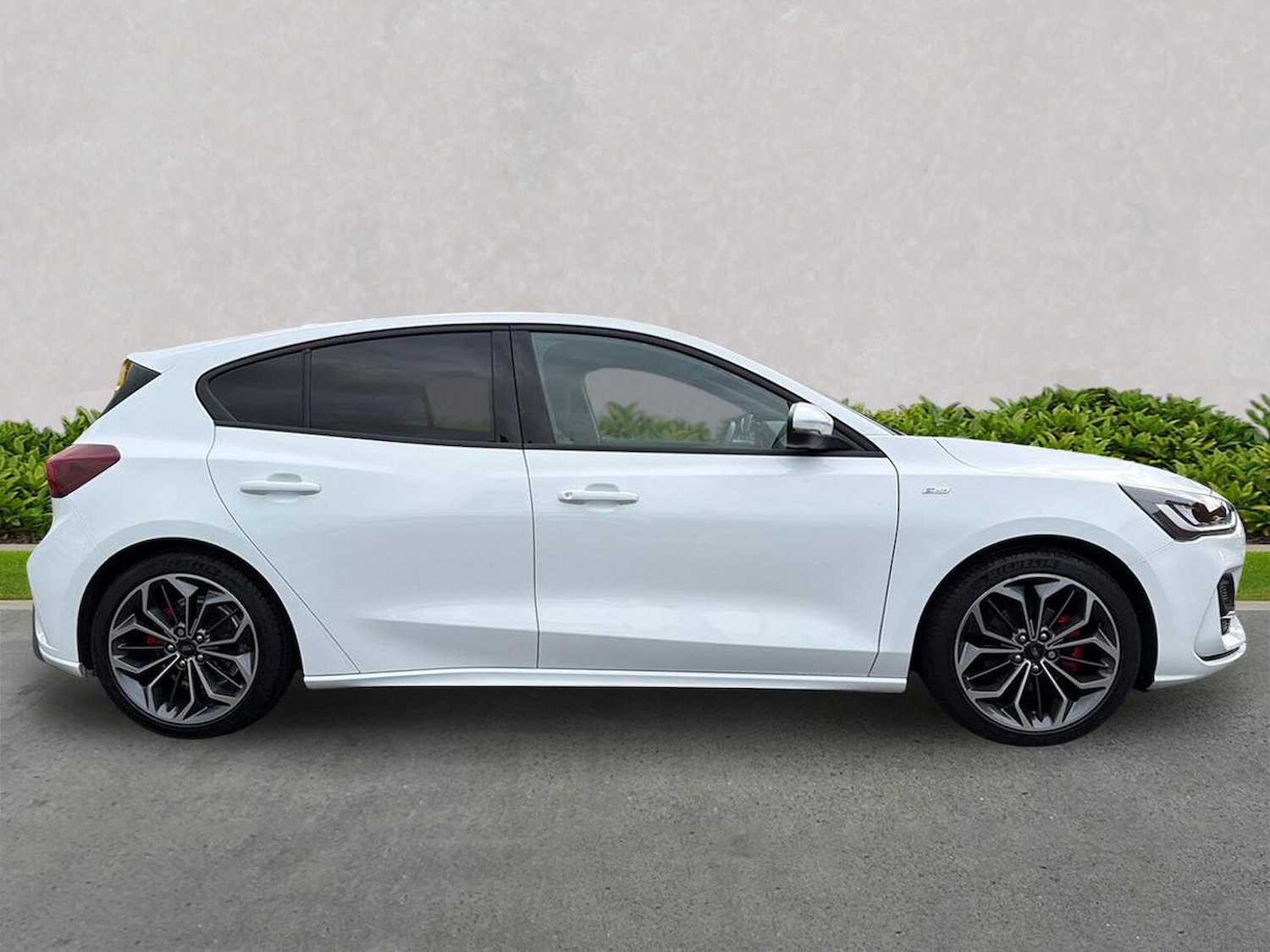 Used Ford Focus 2023 for sale - 76461842: Photo 4