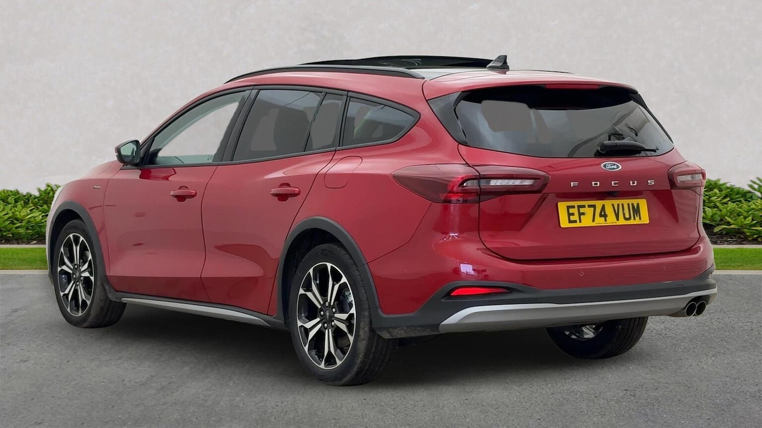 Used Ford Focus 2025 for sale - 76588615: Photo 2