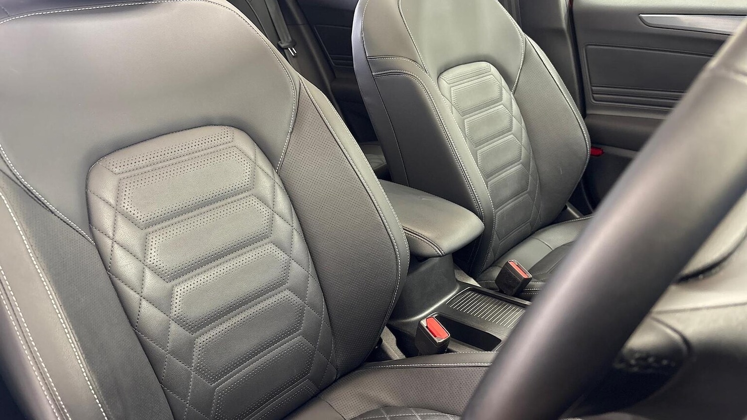 Used Ford Focus 2025 for sale - 76588615: Photo 7