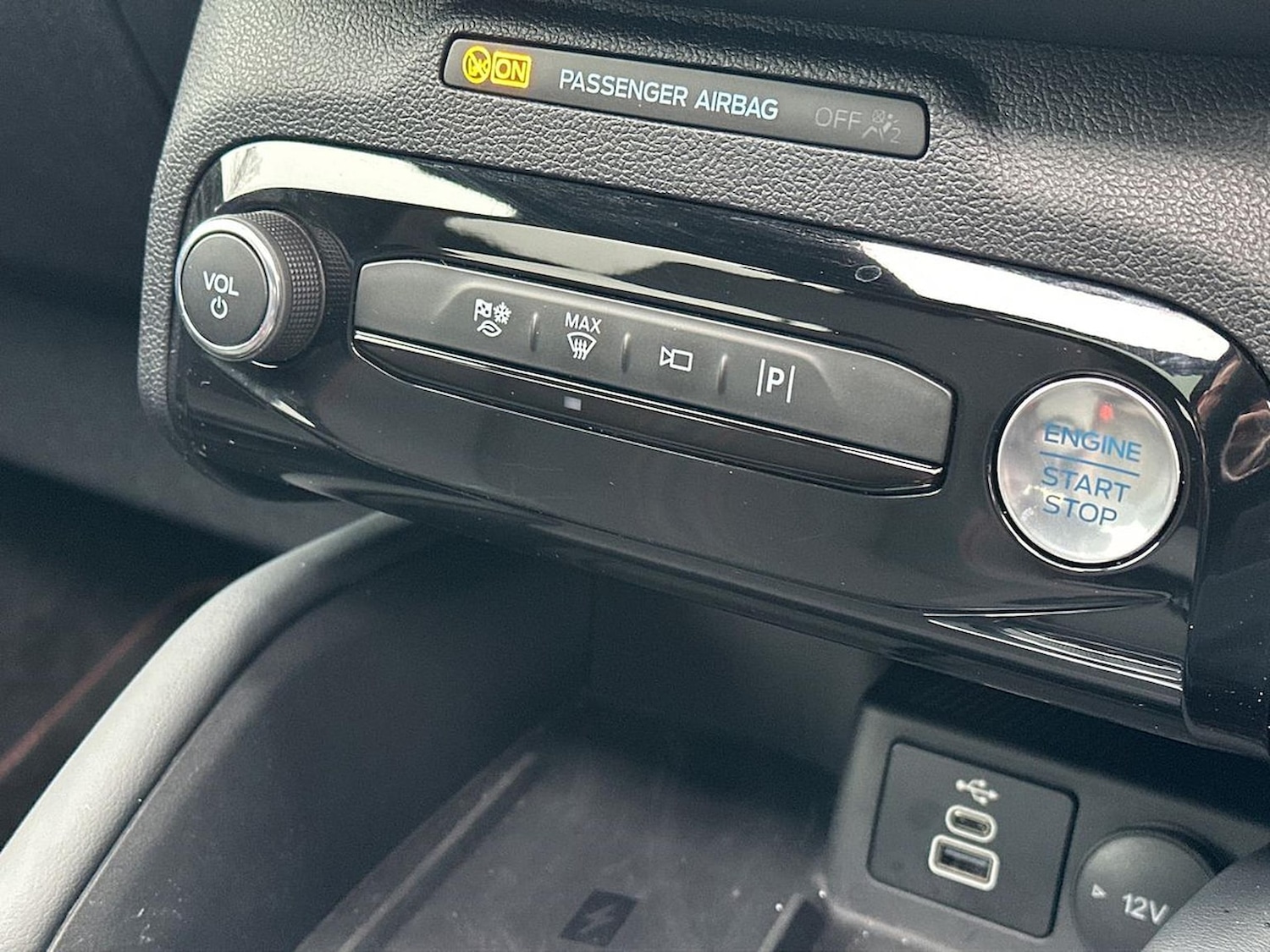 Used Ford Kuga 2025 for sale - 78144464: Photo 14