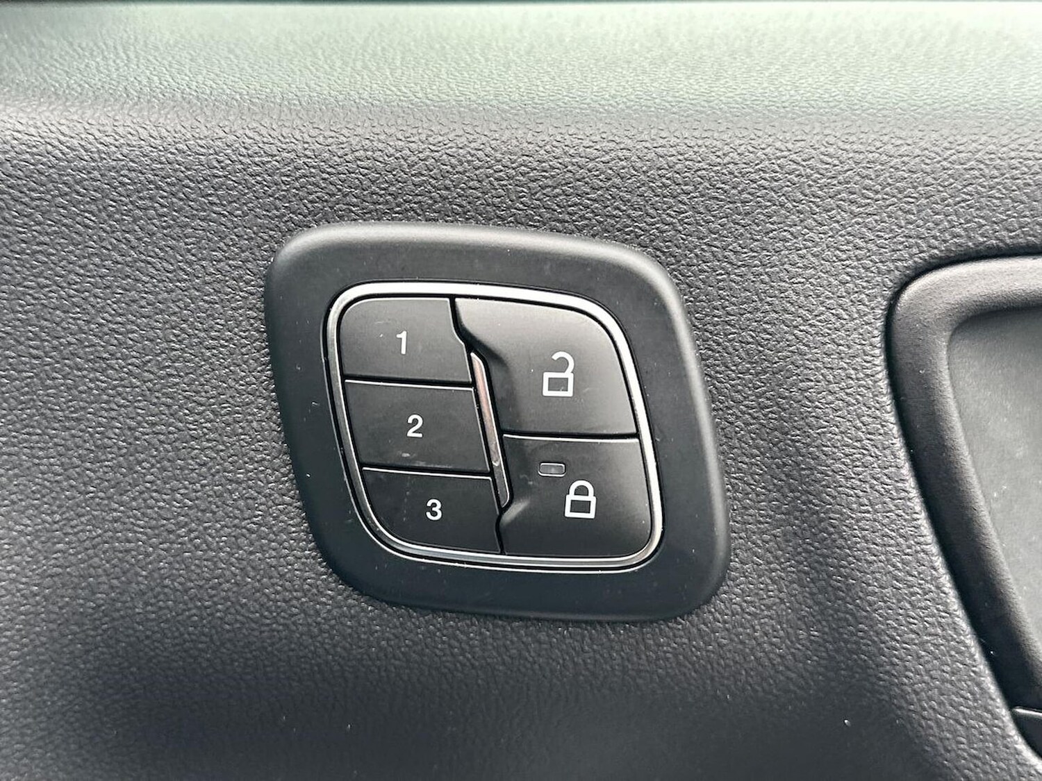 Used Ford Kuga 2025 for sale - 78144464: Photo 43