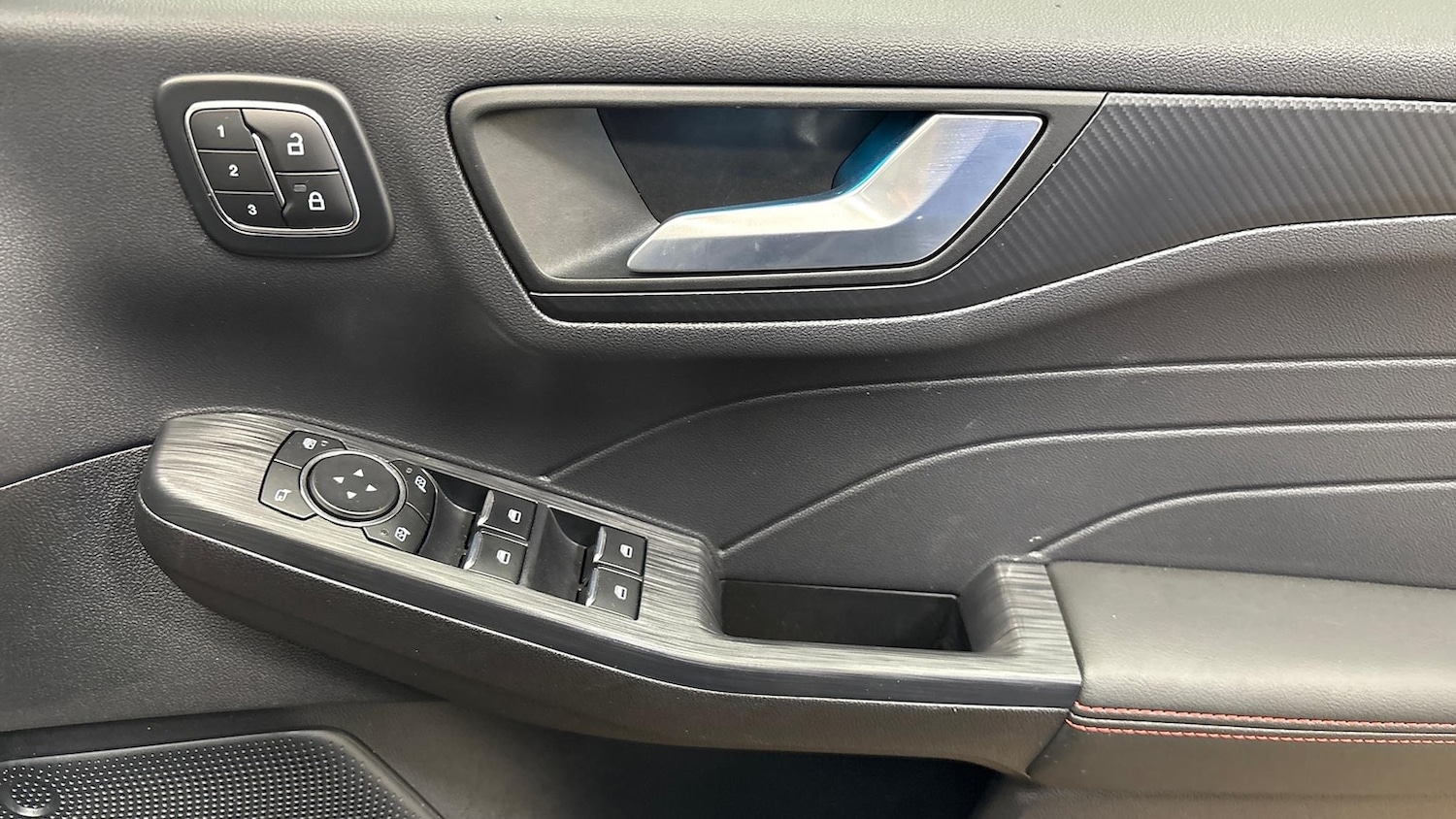 Used Ford Kuga 2024 for sale - 76591379: Photo 25