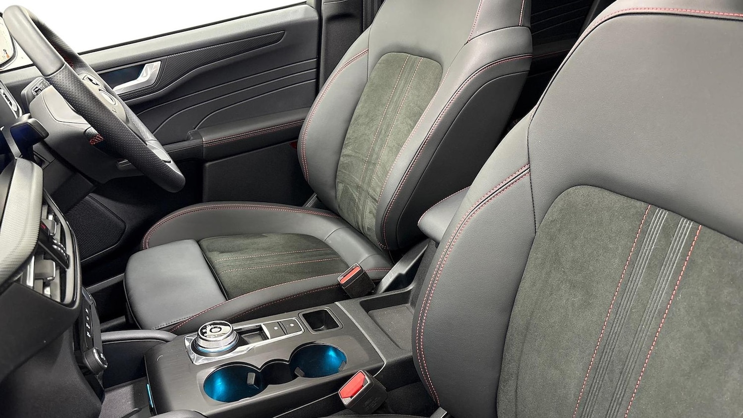 Used Ford Kuga 2024 for sale - 76591379: Photo 8