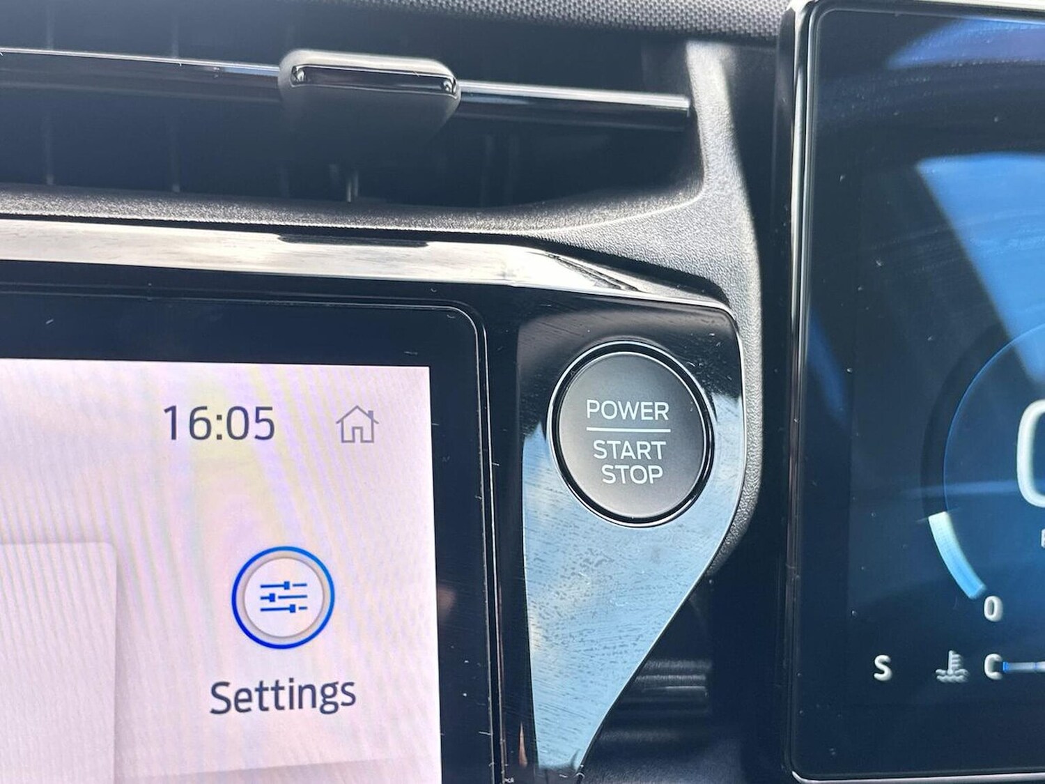 Used Ford Puma 2024 for sale - 78194989: Photo 33