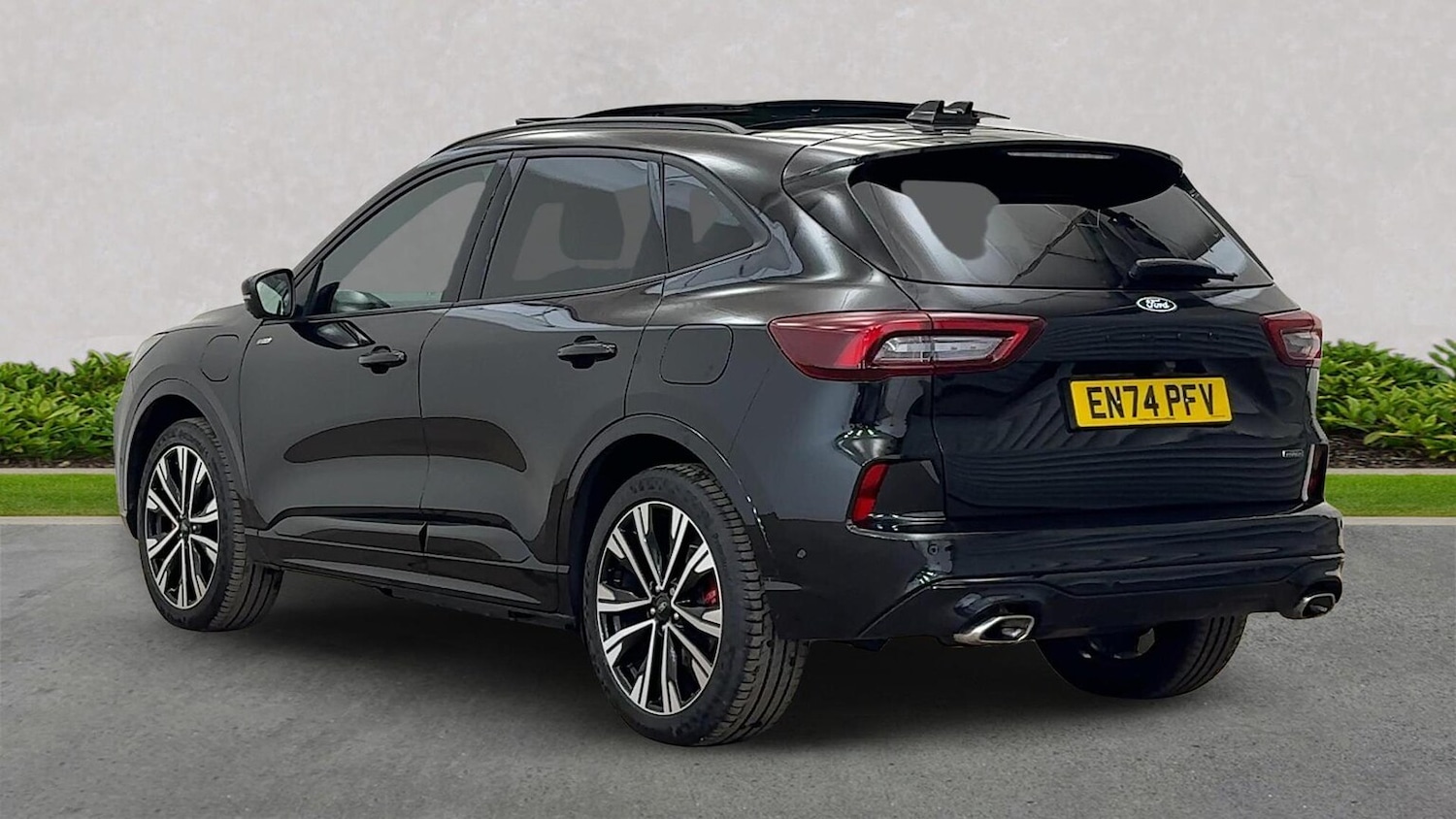 Used Ford Kuga 2025 for sale - 76591388: Photo 2