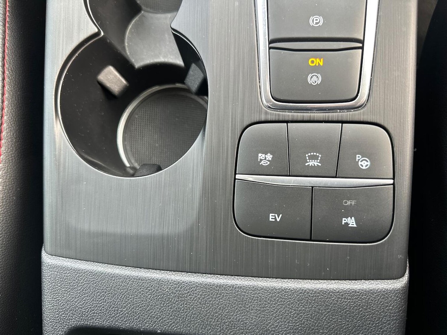 Used Ford Kuga 2023 for sale - 76526122: Photo 41