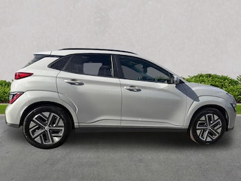 Used Hyundai KONA 2023 for sale - 78605083: Photo