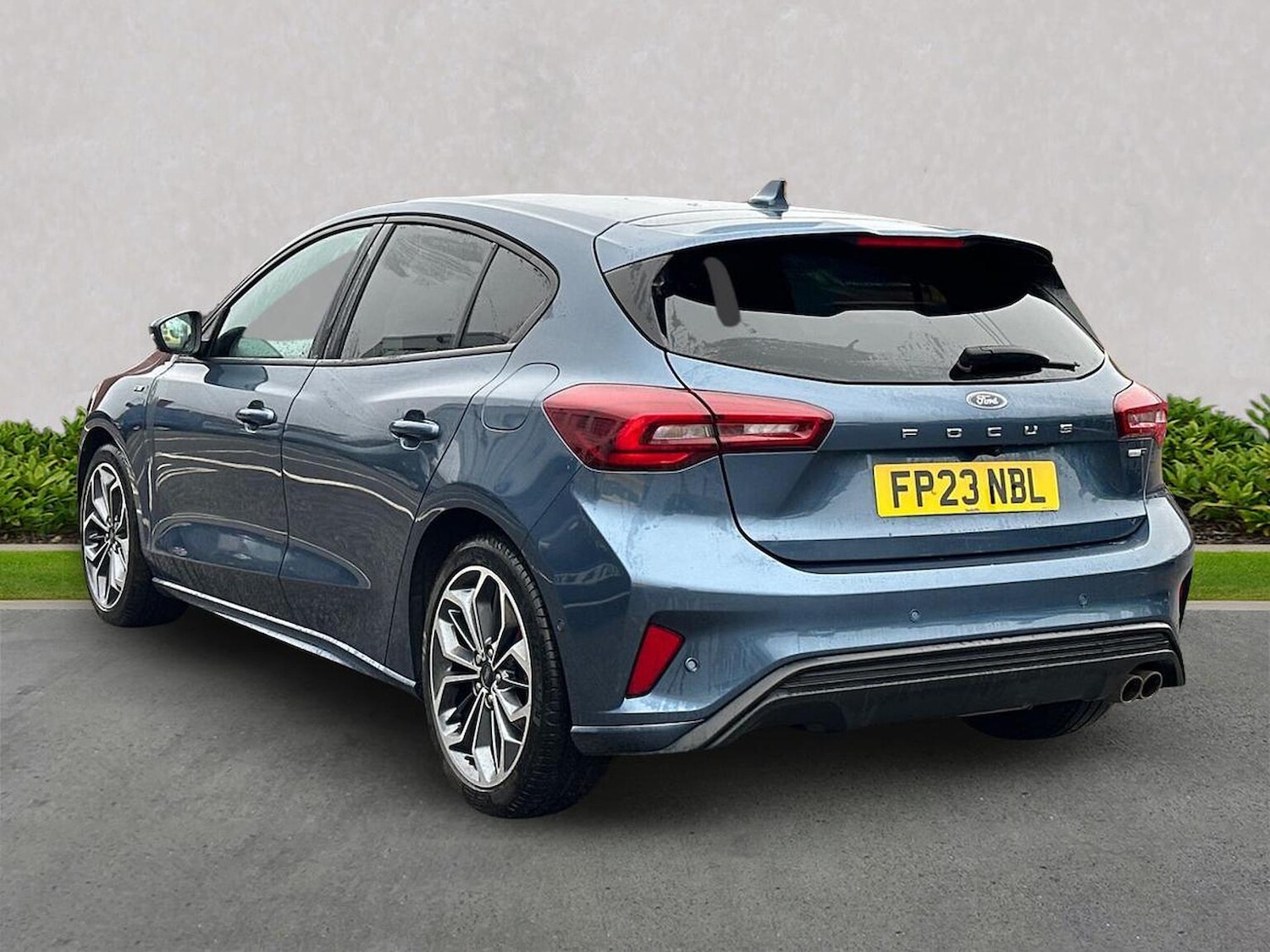 Used Ford Focus 2023 for sale - 77818234: Photo 2