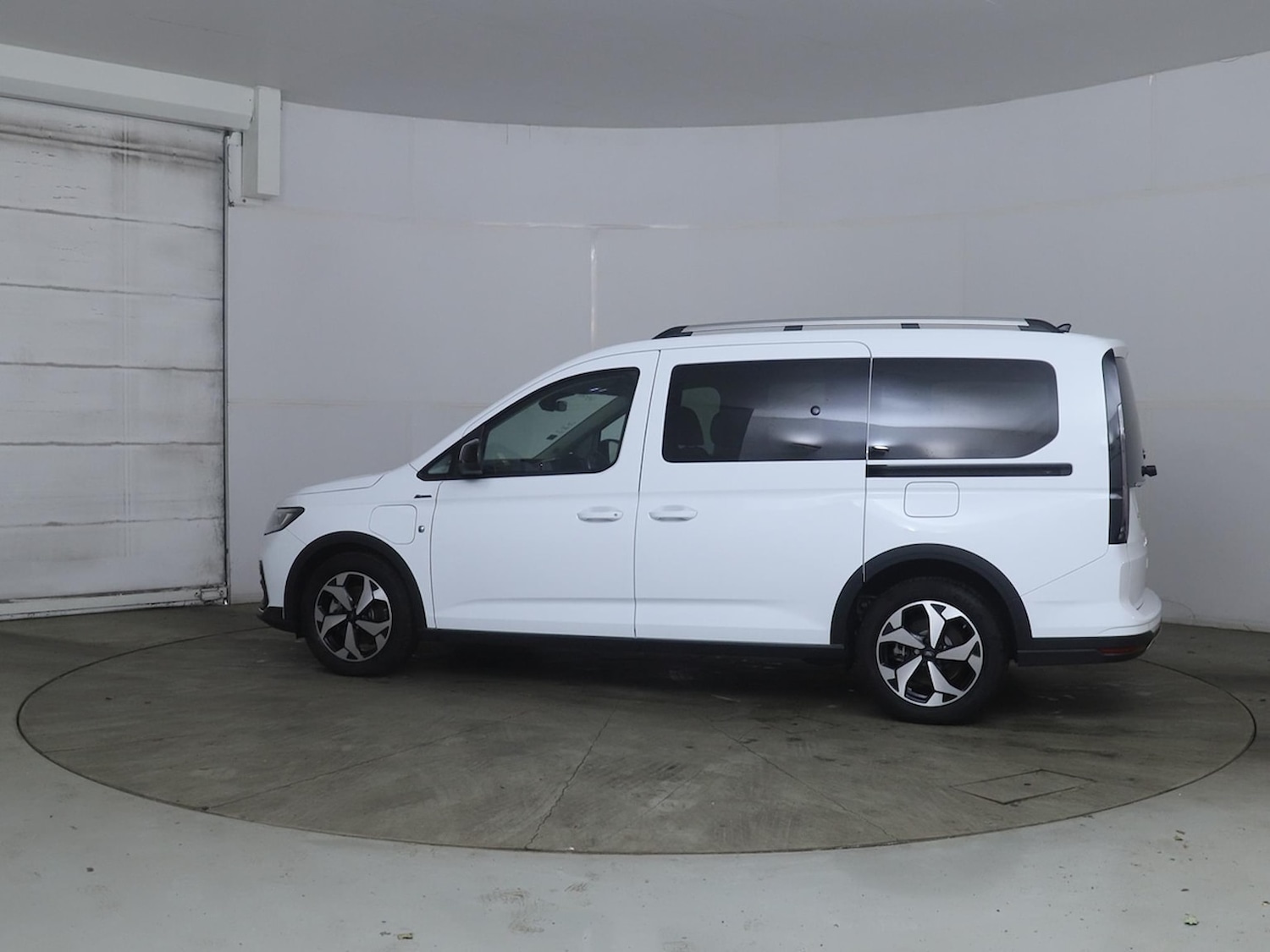 Used Ford Grand Tourneo Connect 2025 for sale - 76594651: Photo 13