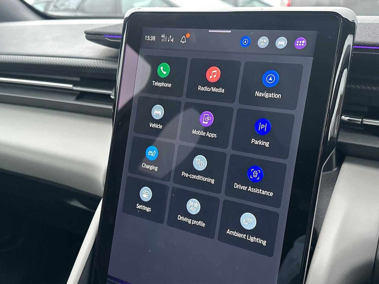 Used Ford Explorer 2024 for sale - 77629328: Photo 31