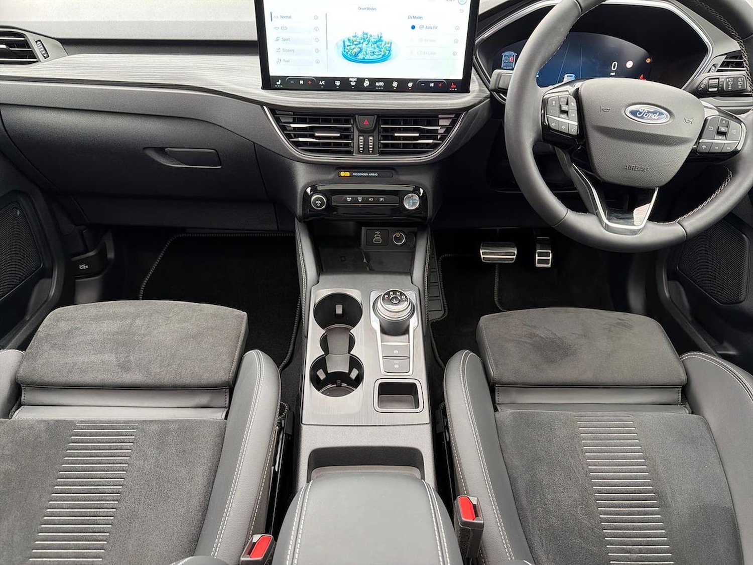 Used Ford Kuga 2024 for sale - 76490831: Photo 17