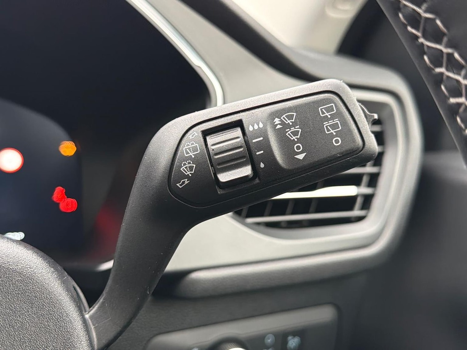 Used Ford Kuga 2024 for sale - 76490831: Photo 32