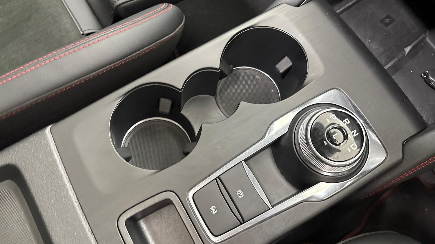 Used Ford Kuga 2025 for sale - 76837186: Photo 29