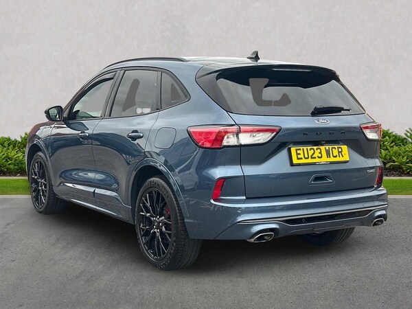 Used Ford Kuga 2023 for sale - 76299402: Photo 2