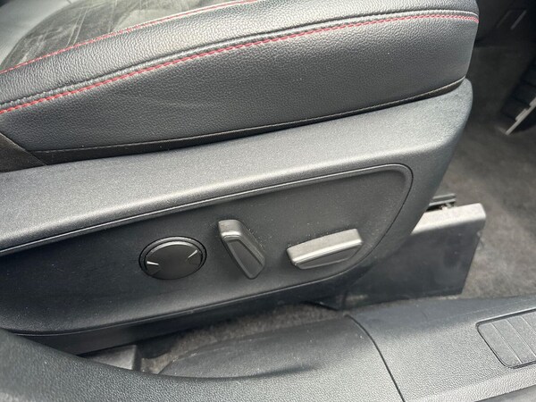 Used Ford Kuga 2023 for sale - 76273523: Photo 30