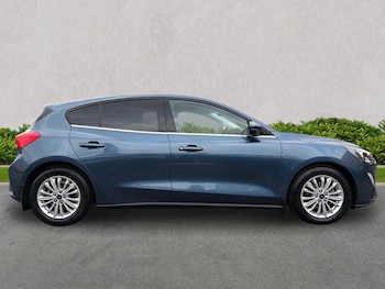 Used Ford Focus 2021 for sale - 76461845: Photo