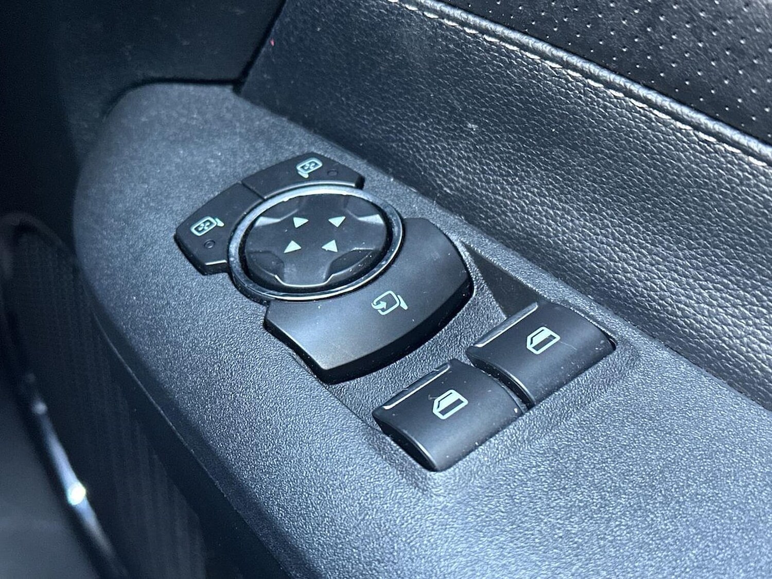 Used Ford Mustang 2020 for sale - 78195113: Photo 23