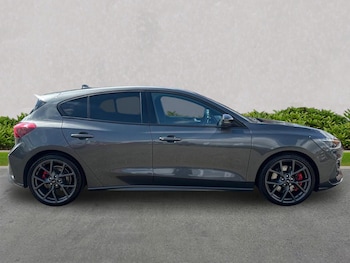 Used Ford Focus 2023 for sale - 78332656: Photo